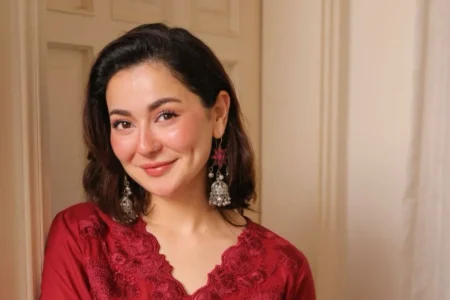Hania Aamir Biography