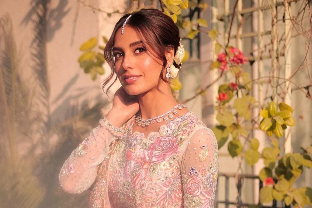 Iqra Aziz Biography