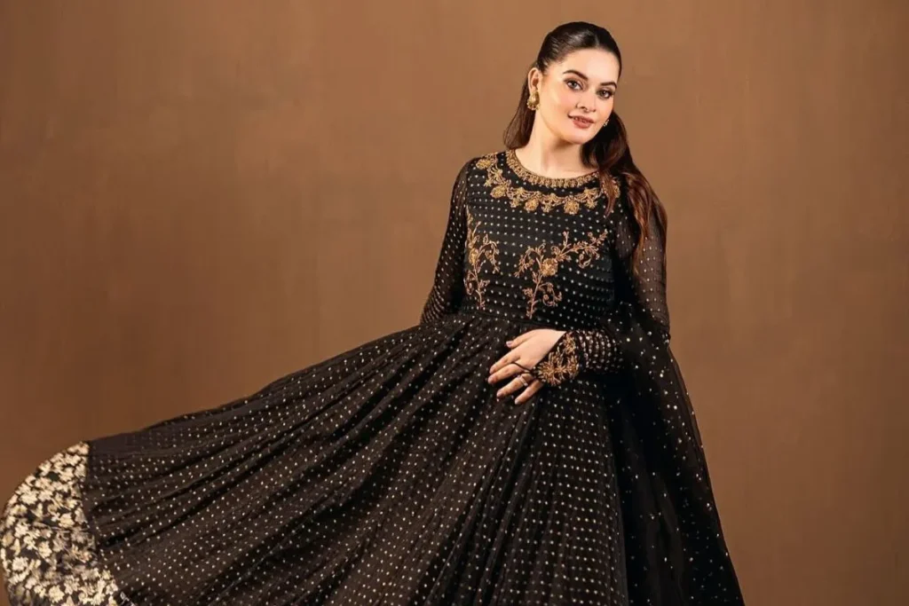 Minal Khan Biography