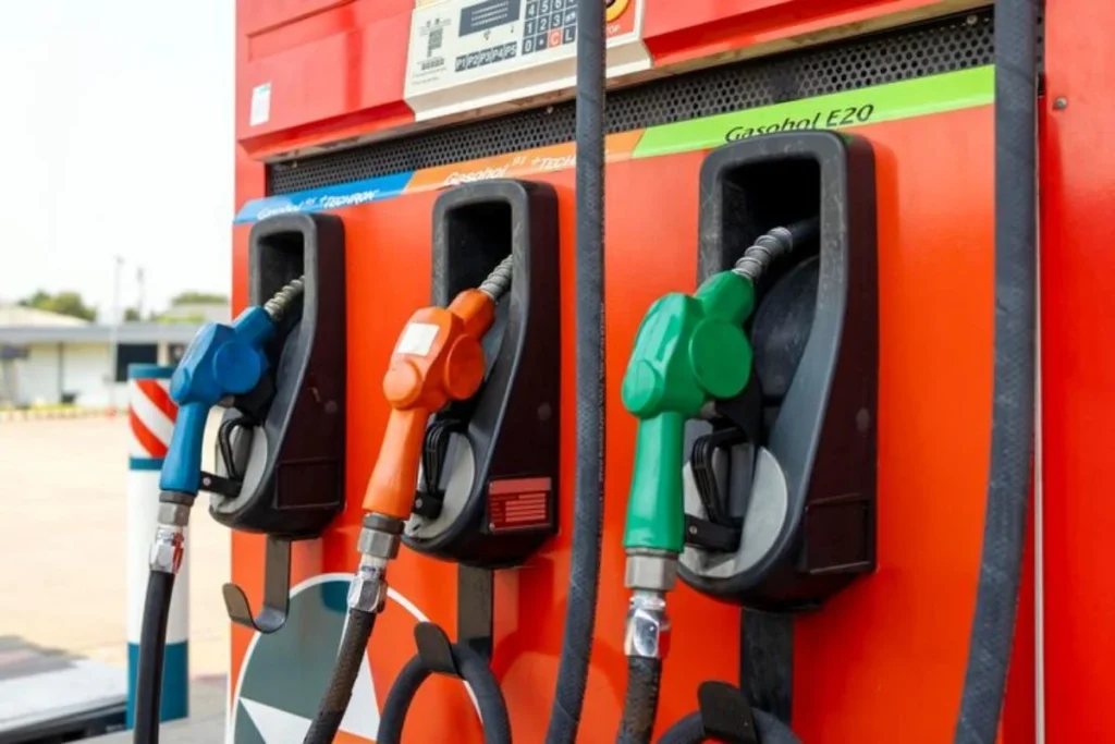 Pakistan fuel reserves March 2026