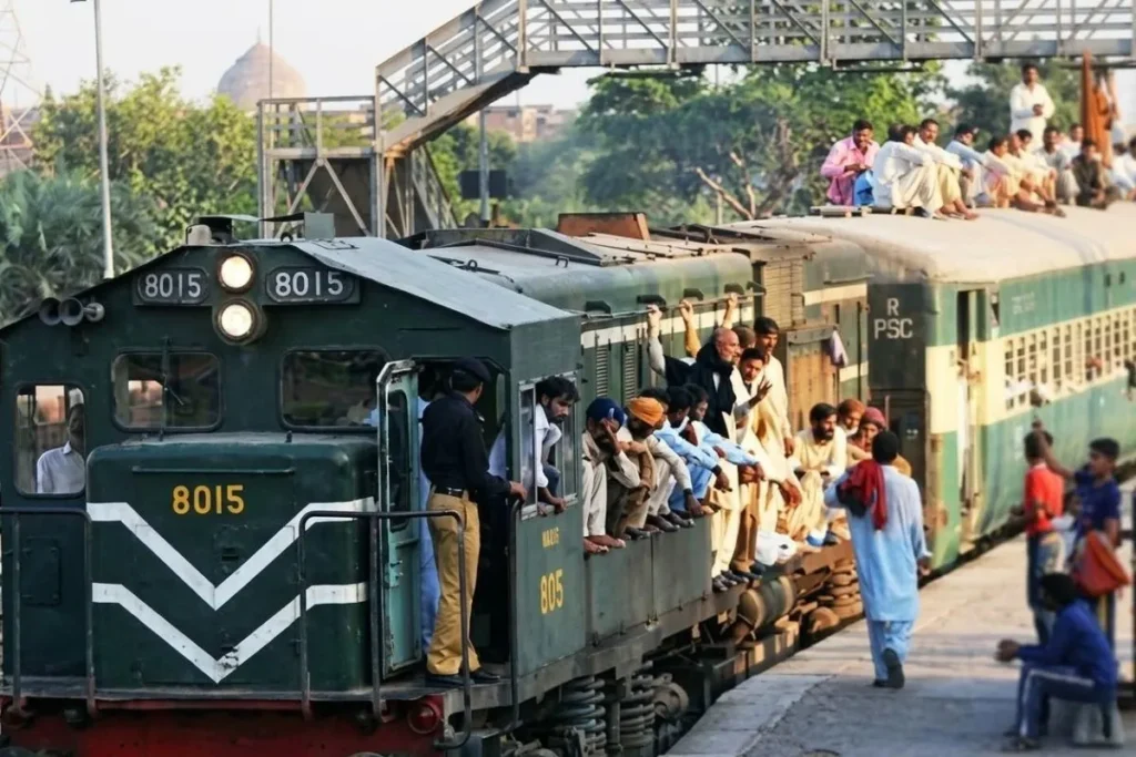 Pakistan Railways Ramadan Office Timing