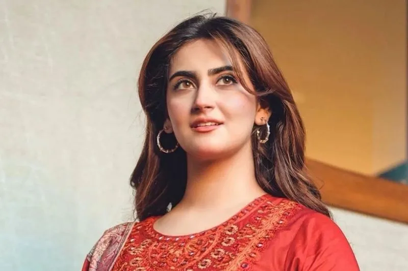 Hiba Bukhari Humrahi Drama