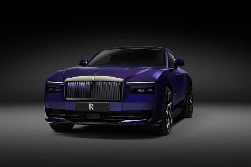 Rolls-Royce Black Badge Spectre