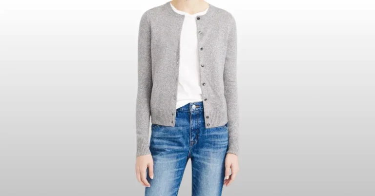 gray lightweight cardigan women jeans outfit