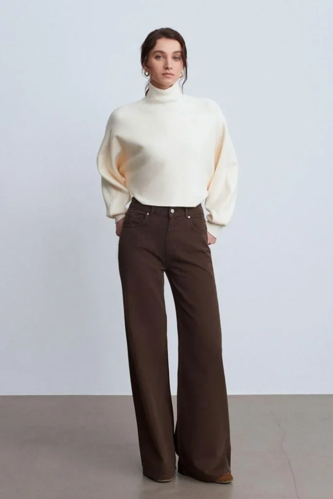 Brown Jeans With White or Cream Top