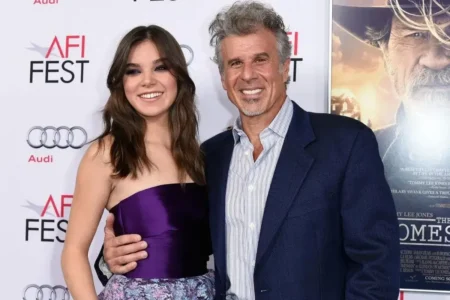 Peter Steinfeld Peter Steinfeld Biography: Hailee Steinfeld Father