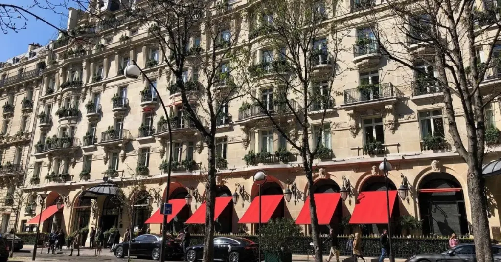 Hôtel Plaza Athénée on Avenue Montaigne in Paris