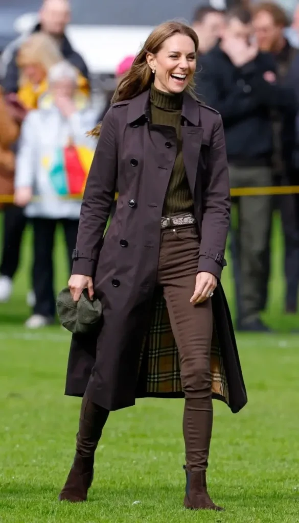 Kate Middleton wearing a tartan coat with elegant fall accessories