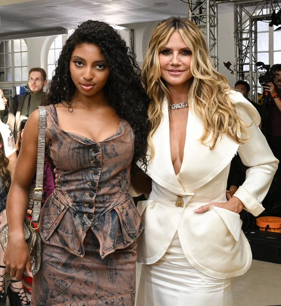 Lou Sulola Samuel and Heidi Klum at the Vivienne Westwood fashion