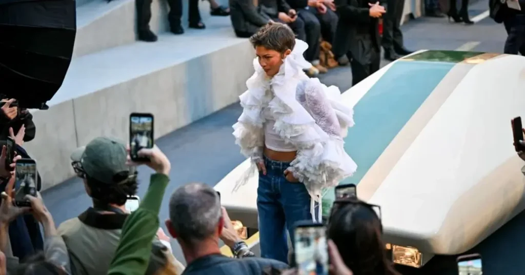 Zendaya arriving at the Louis Vuitton Women’s Spring Summer 2027 fashion show in Paris